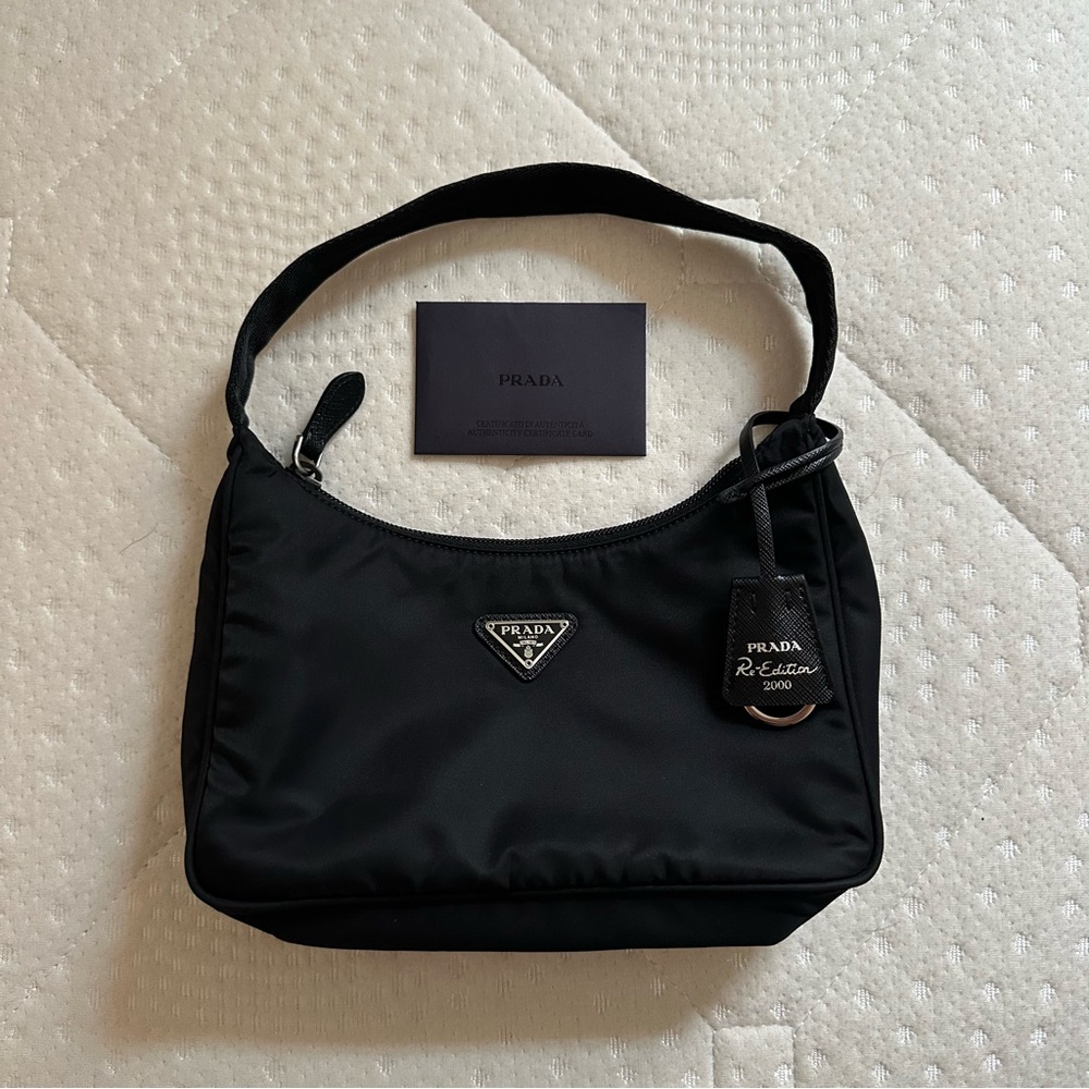 Prada Re-edition 2000 Black Bag